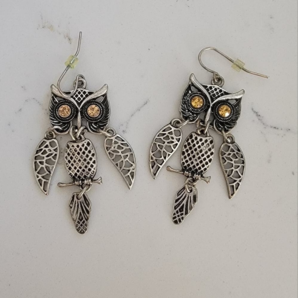 2 sets of Owl earings